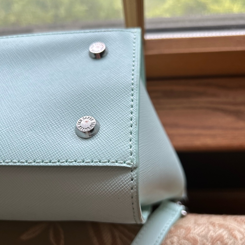 Ted Baker🎉HP🎉Tabitha mint green leather& floral convertible crossbody - Picture 13 of 15
